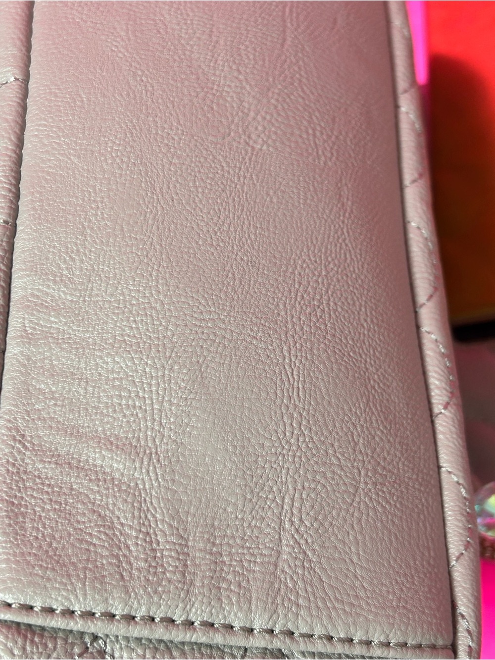 Betsey Johnson Gray Quilted Heart-Pattern Shoulder Bag w/BJ Scarf 13 x 9.5 x 4 - Picture 15 of 17